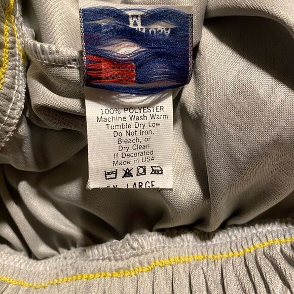 Men’s Basketball Shorts Gray NWOT Size M Made In USA - Picture 3 of 3